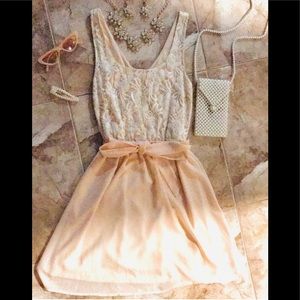 Sleeveless Pink lace top dress w/ gold zipper back